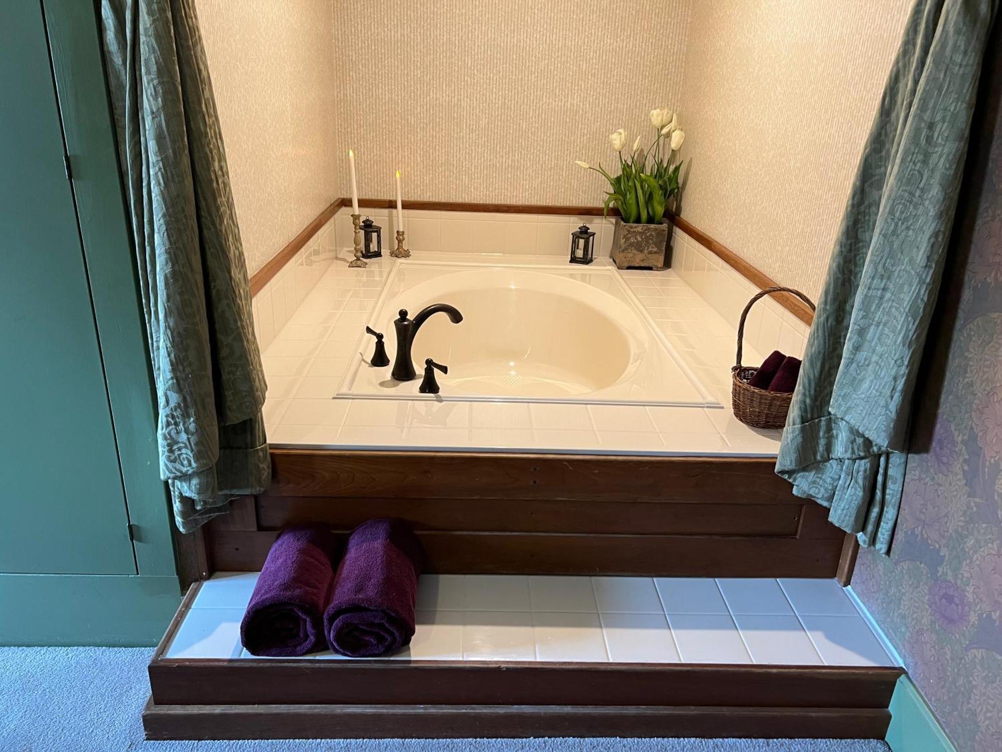 Astor House Bed and Breakfast Γκριν Μπέι Εξωτερικό φωτογραφία